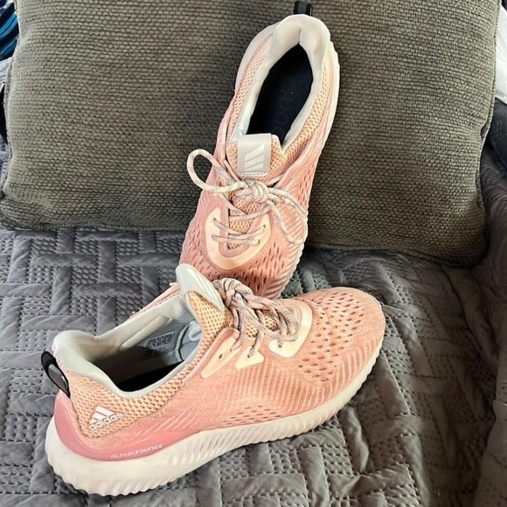 Adidas Alphabounce Shoes-LIKE NEW
